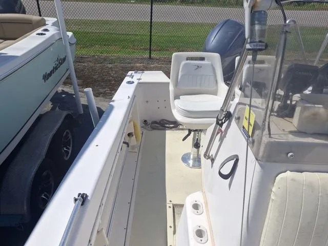 Slide: The Image of Grady-White 17 SPIRIT 1993 - 6