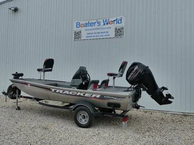 Slide: The Image of Tracker Pro 160 2016 - 3