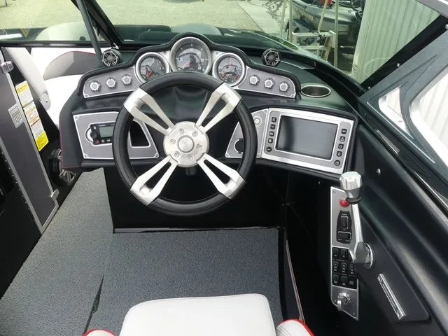 Slide: The Image of MasterCraft X23 CUSTOM 2017 - 22