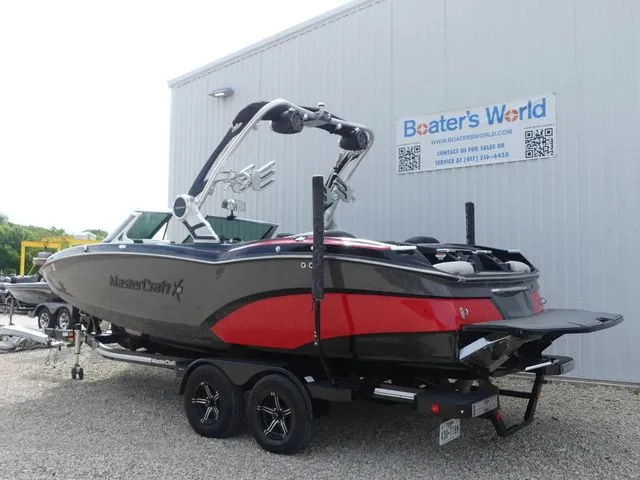 Slide: The Image of MasterCraft X23 CUSTOM 2017 - 3