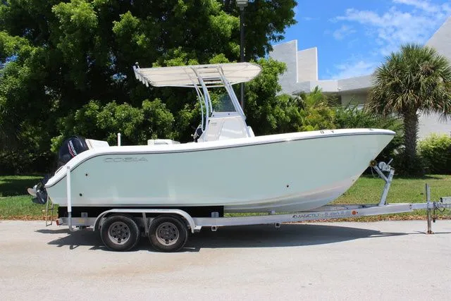 Slide: The Image of Cobia 220 Center Console 2021 - 5
