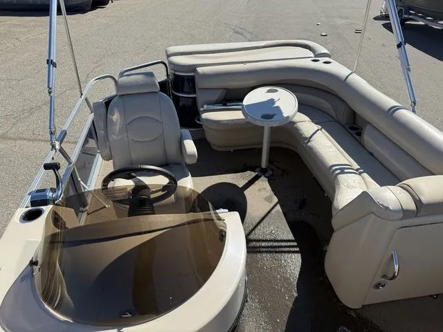 Slide: The Image of Sylvan 8522 Mirage Cruise 2012 - 5