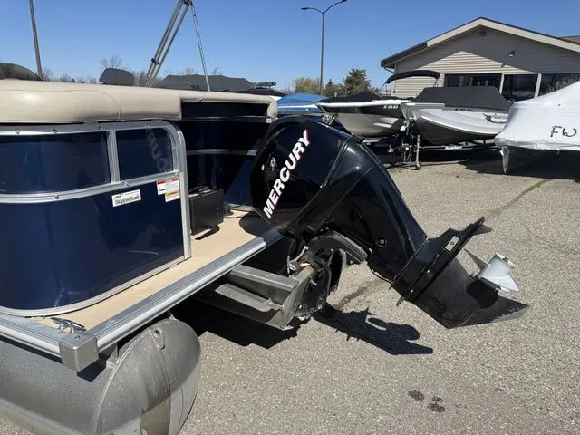 Slide: The Image of Sylvan 8522 Mirage Cruise 2012 - 9