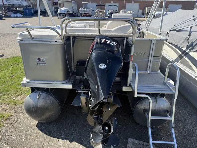 Slide: The Image of Crest Caribbean 2270 2008 - 10