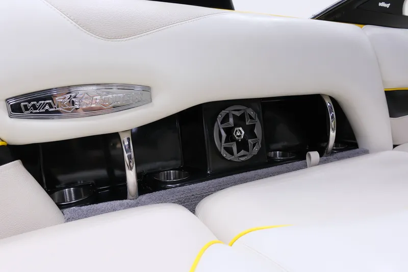 Slide: The Image of Malibu Wakesetter 21 VLX 2006 - 20