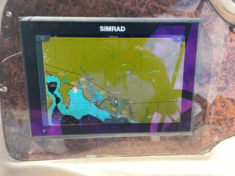 Slide: The Image of Simrad navigation system on Regal 3560 Express boat, 2005 model. - 8