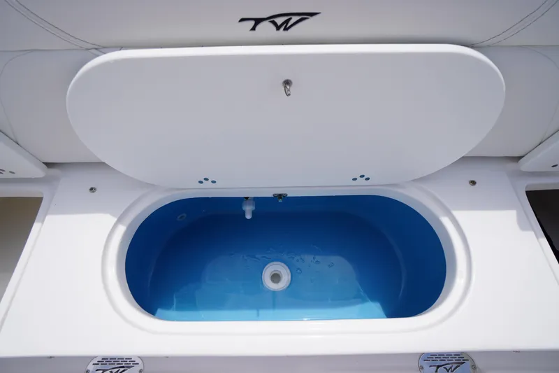 Slide: The Image of Tidewater 232 SS 2026 - 57