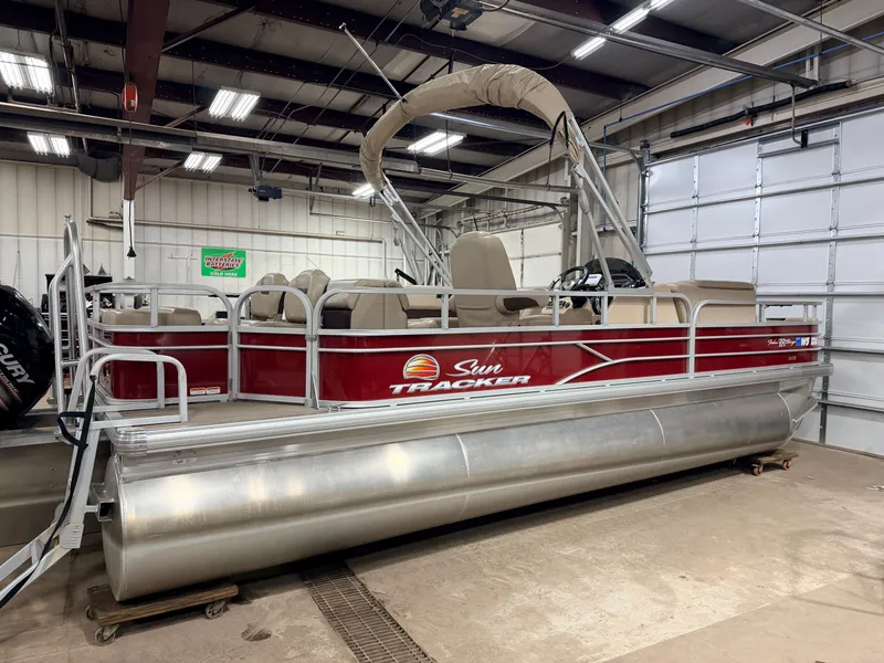 Slide: The Image of Sun Tracker Fishin Barge 22 DLX XP3 Tritoon & 150HP Mercury 4Stroke - $39,995 2019 - 62