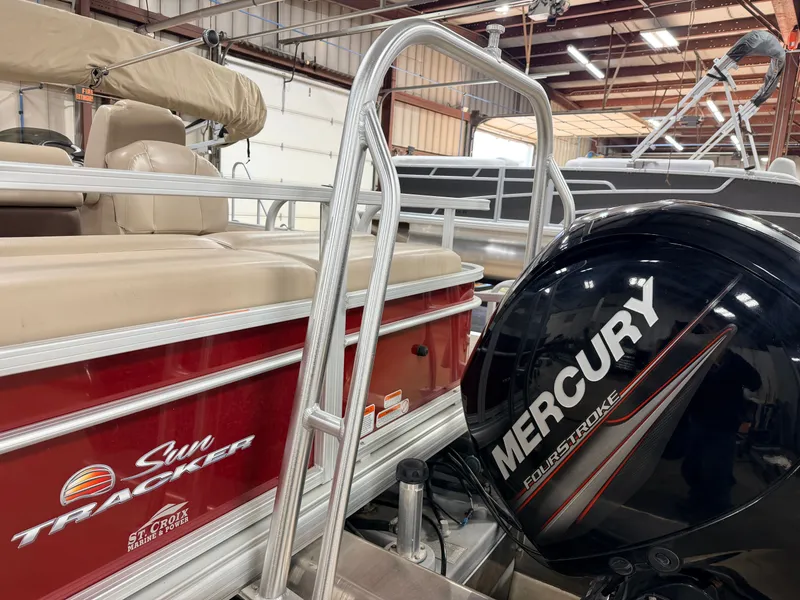 Slide: The Image of Sun Tracker Fishin Barge 22 DLX XP3 Tritoon & 150HP Mercury 4Stroke - $39,995 2019 - 67