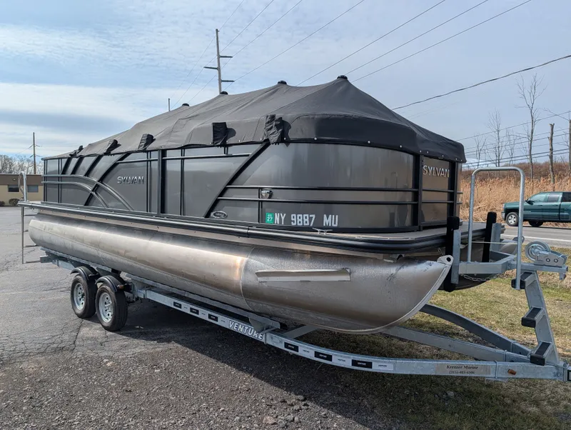 The Image of Sylvan Mirage Cruise 8522 Resorter 2023 - 1