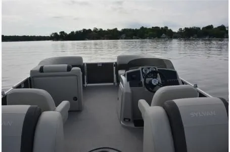 Slide: The Image of Sylvan Mirage Cruise 8522 Resorter 2023 - 17