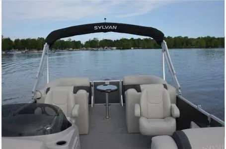 Slide: The Image of Sylvan Mirage Cruise 8522 Resorter 2023 - 18