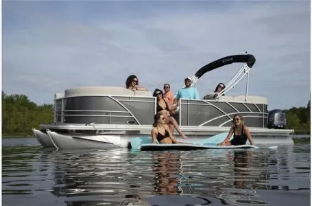 Slide: The Image of Sylvan Mirage Cruise 8522 Resorter 2023 - 4