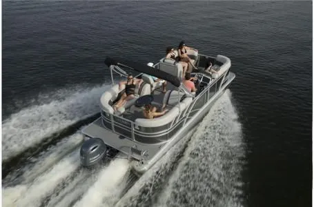 Slide: The Image of Sylvan Mirage Cruise 8522 Resorter 2023 - 7