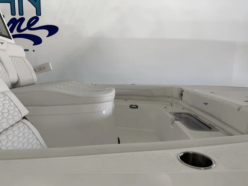 Slide: The Image of Tidewater 3100 Carolina Bay 2026 - 31