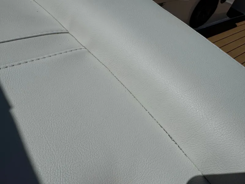 Slide: The Image of MasterCraft X24 2022 - 20