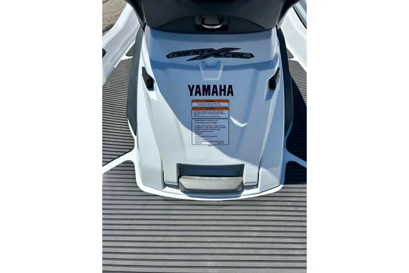 Slide: The Image of 2016 Yamaha FX Cruiser SHO jet ski deck with NanoXcel technology. - 19