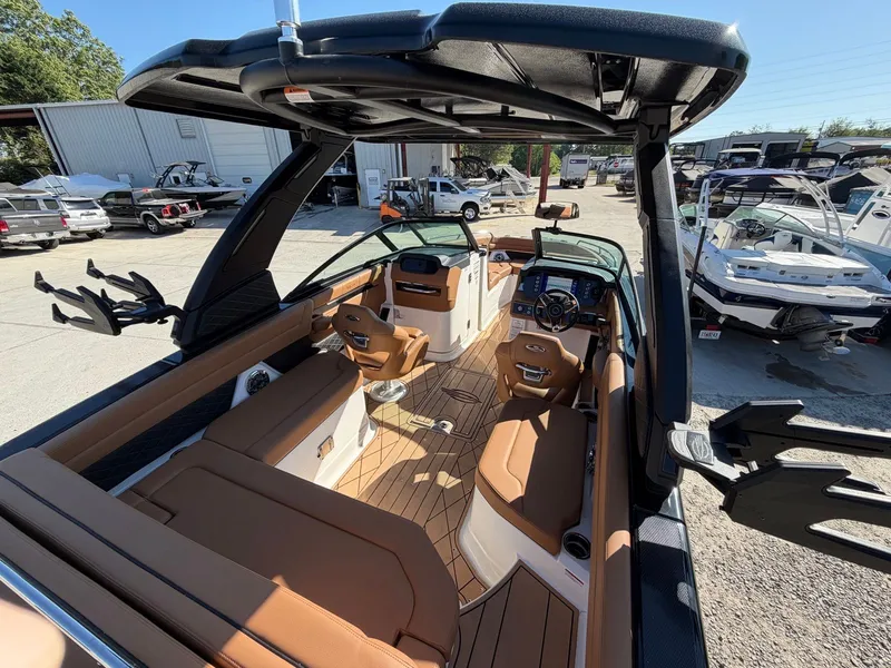 Slide: The Image of Chaparral GTS6 2026 - 12