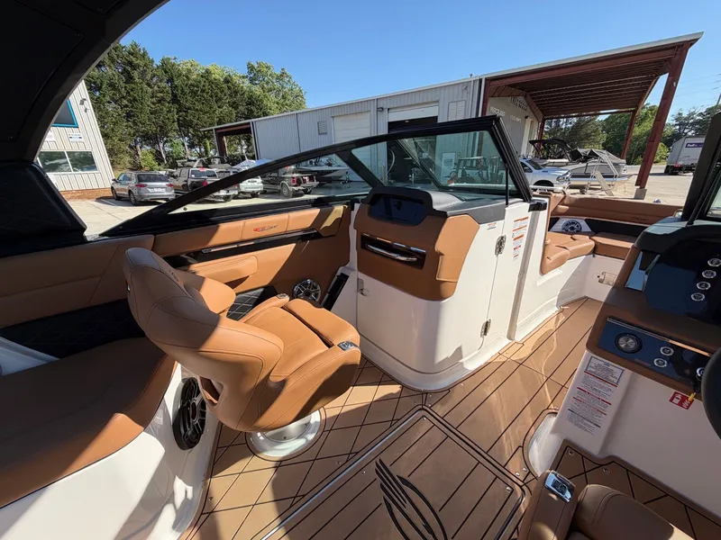 Slide: The Image of Chaparral GTS6 2026 - 15