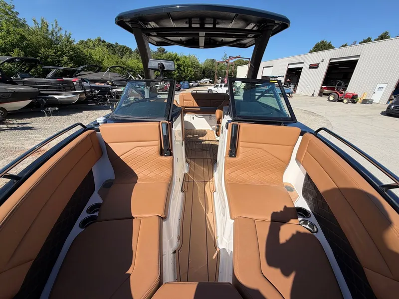 Slide: The Image of Chaparral GTS6 2026 - 23