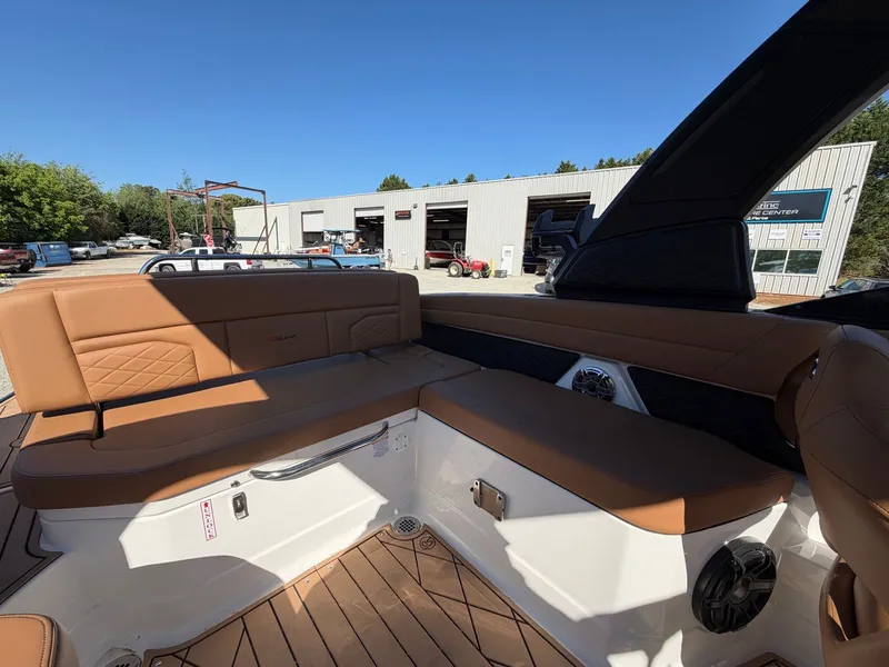 Slide: The Image of Chaparral GTS6 2026 - 27