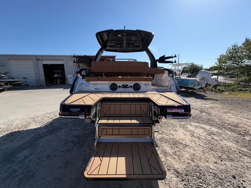 Slide: The Image of Chaparral GTS6 2026 - 33