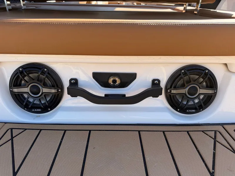 Slide: The Image of Chaparral GTS6 2026 - 38