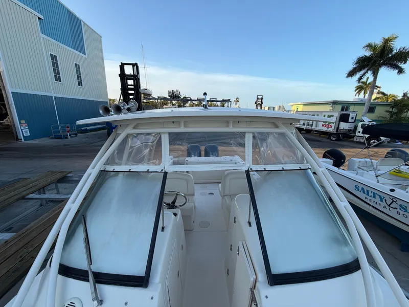 Slide: The Image of Grady-White Freedom 285 2016 - 19