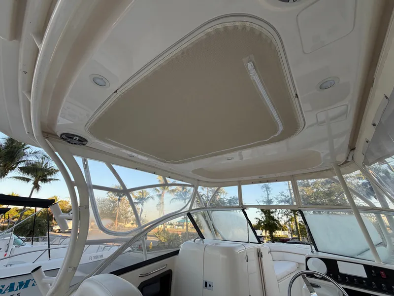 Slide: The Image of Grady-White Freedom 285 2016 - 26