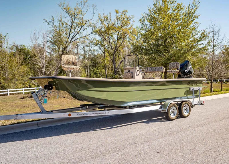 The Image of Carolina E21DLX 2026 - 1