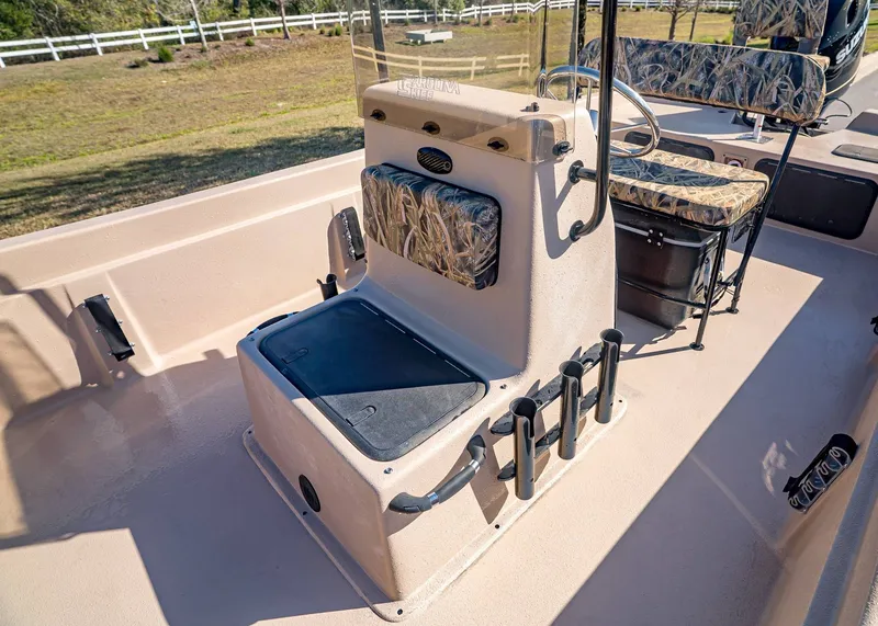 Slide: The Image of Carolina E21DLX 2026 - 20