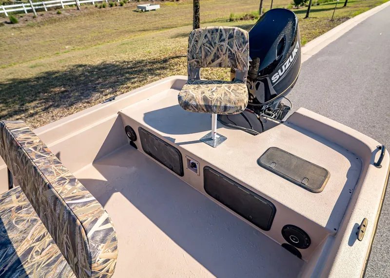 Slide: The Image of Carolina E21DLX 2026 - 6