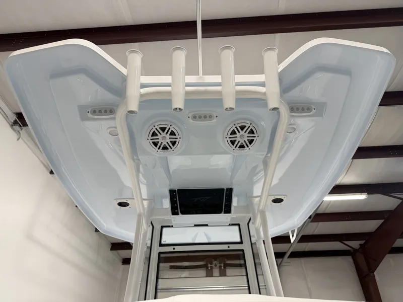 Slide: The Image of Tidewater 220 LXF 2026 - 17
