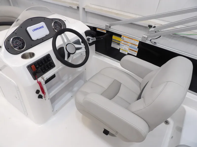 Slide: The Image of Hurricane Fun Deck 198 2025 - 13