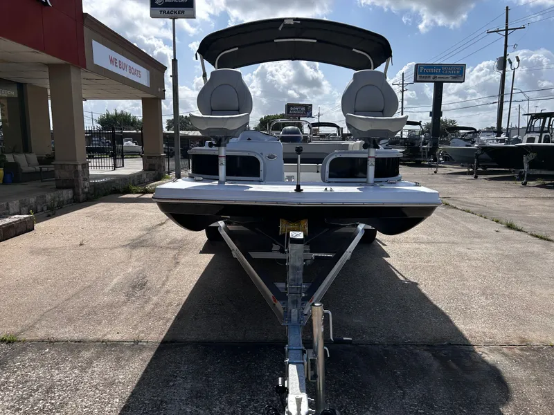 Slide: The Image of Hurricane Fun Deck 198 2025 - 20