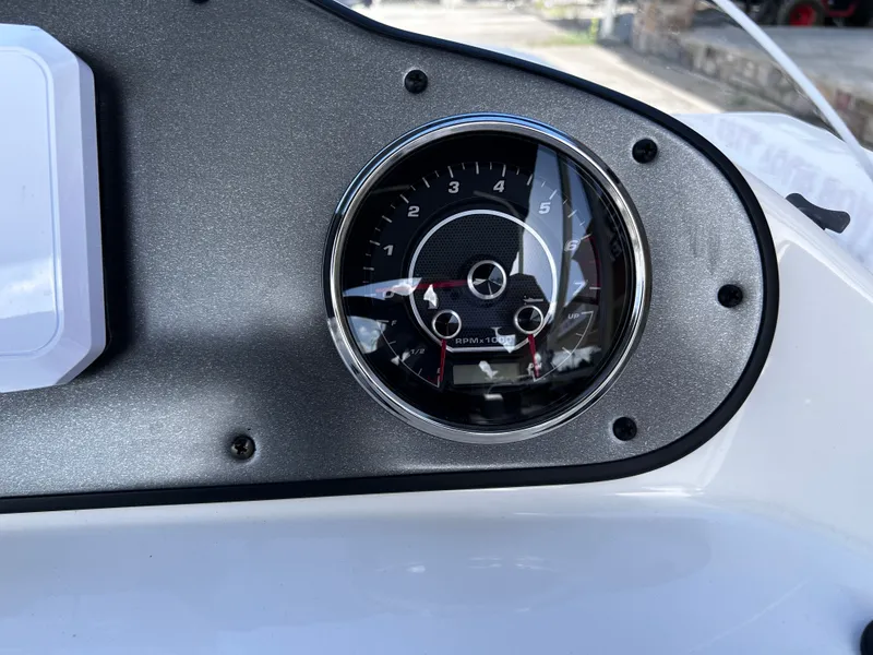 Slide: The Image of Hurricane Fun Deck 198 2025 - 34