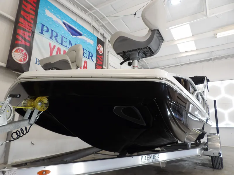 Slide: The Image of Hurricane Fun Deck 198 2025 - 5