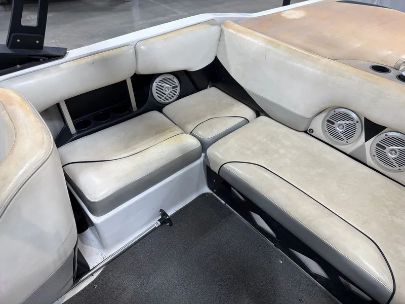 Slide: The Image of Interior of a 2011 Axis A20 boat with speakers. - 11