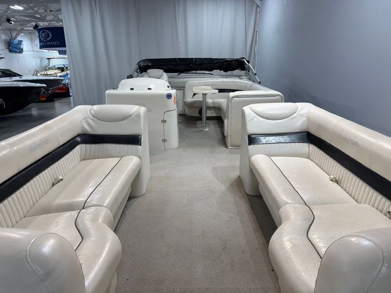 Slide: The Image of Interior of a 2007 Godfrey Aqua Patio 240RE pontoon boat. - 10