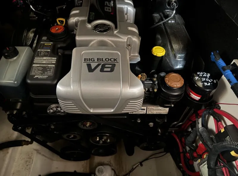 Slide: The Image of Sea Ray SLX 280 2018 - 3