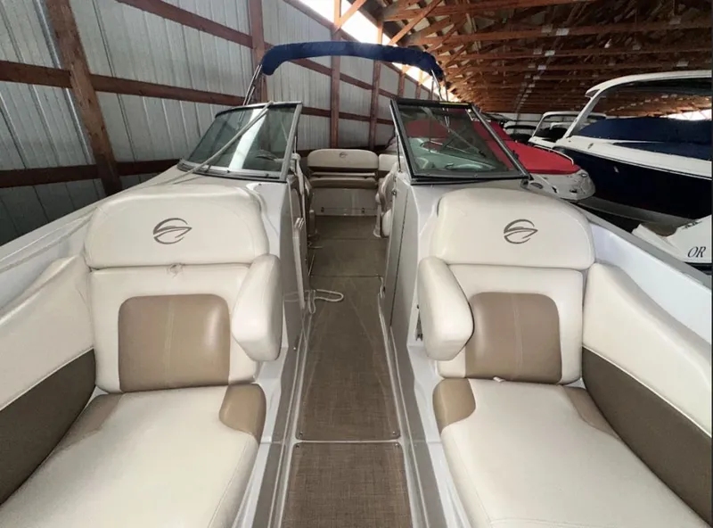 Slide: The Image of Crownline Boats Eclipse E4 2014 - 10