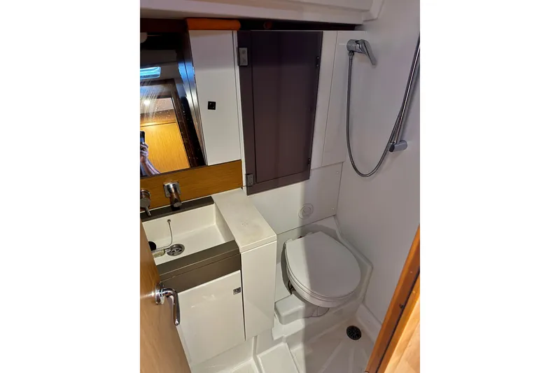 Slide: The Image of Bathroom interior of 2020 Jeanneau Sun Odyssey 44 DS yacht. - 19