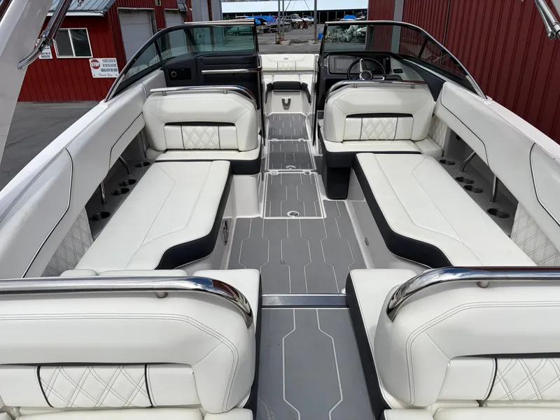 Slide: The Image of Regal LS6 2019 - 14