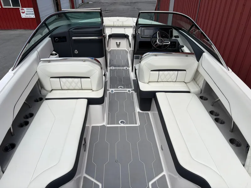 Slide: The Image of Regal LS6 2019 - 15