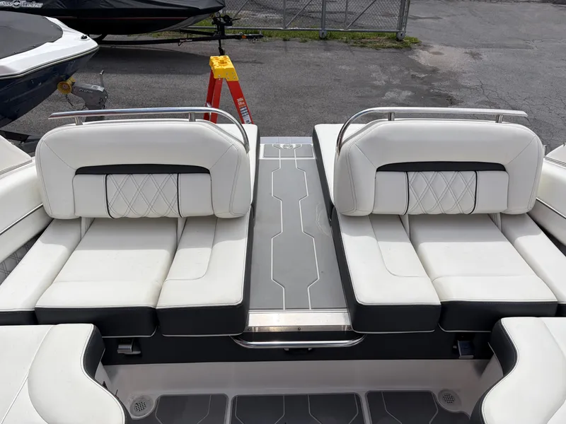 Slide: The Image of Regal LS6 2019 - 17