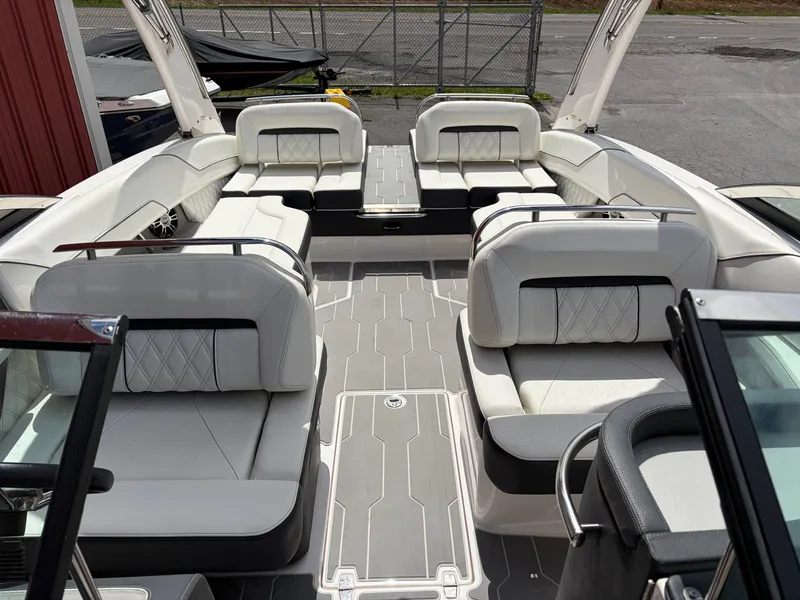 Slide: The Image of Regal LS6 2019 - 27