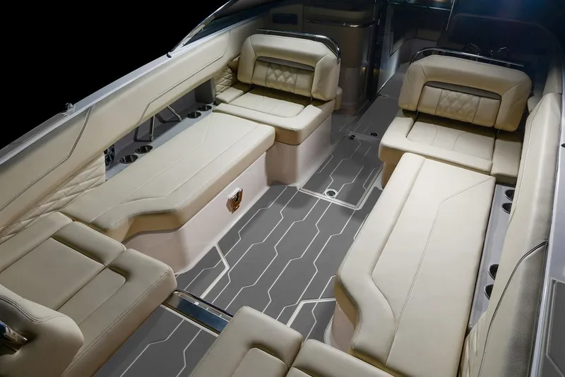 Slide: The Image of Regal LS6 2019 - 39