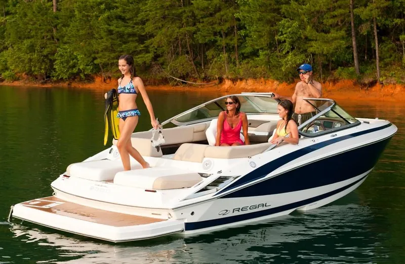 Slide: The Image of Regal 2300 Bowrider 2013 - 11