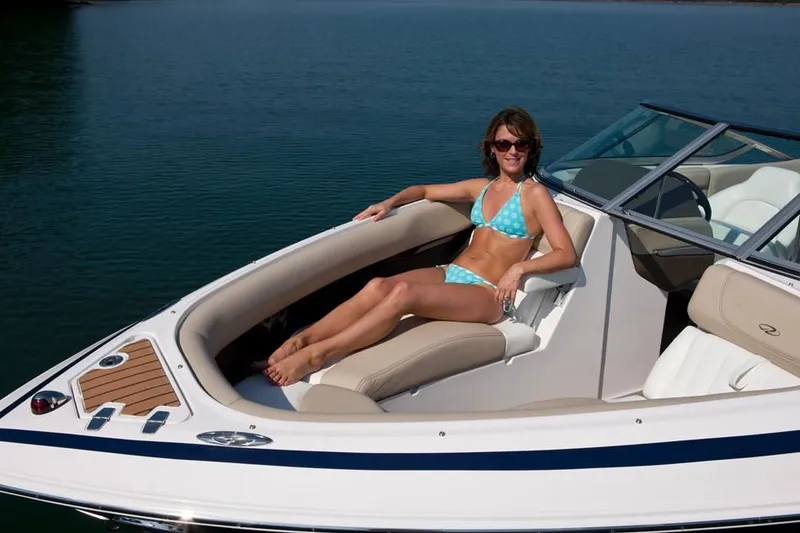 Slide: The Image of Regal 2300 Bowrider 2013 - 15