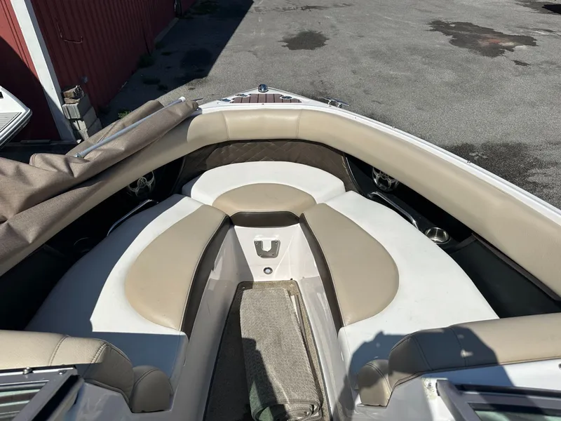 Slide: The Image of Regal 2300 Bowrider 2013 - 7